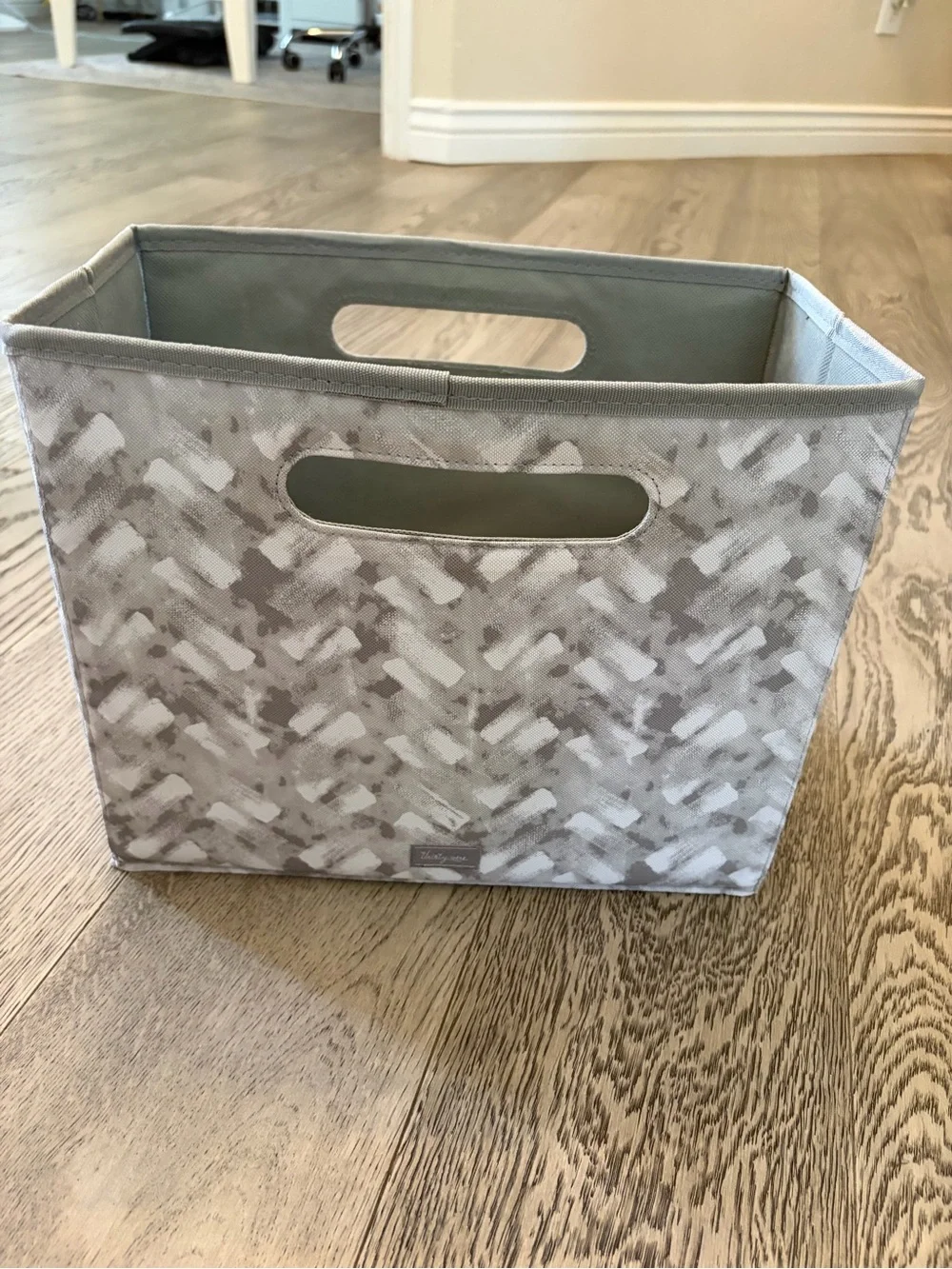 Thirty-One Gifts Gray Fabric Storage Bin Organizer with Front Pockets